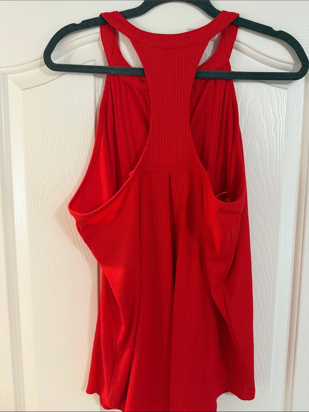 Red Cold-Shoulder Ribbed Camisole - Picture 3 of 6